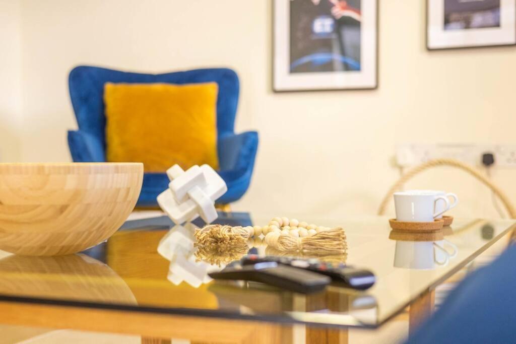 The Wellness Lodge- Gym, Table Tennis, Cinema, Parking And More! Бат Екстер'єр фото